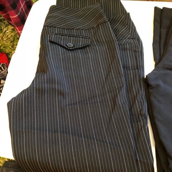 Dress pants - Picture 1 of 3